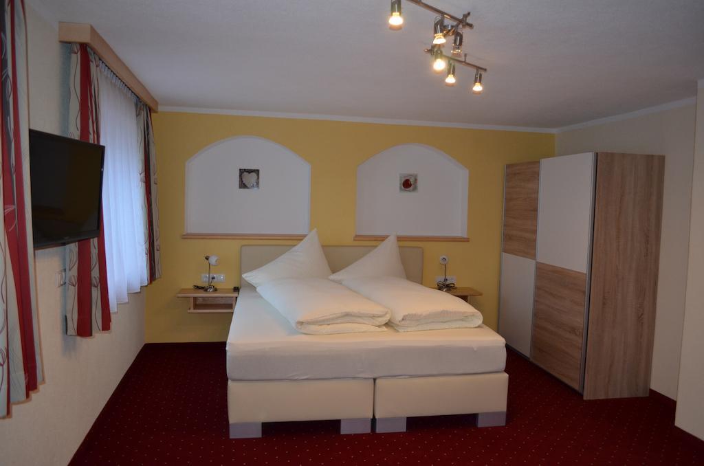Apart Ehstandhof Uderns Room photo